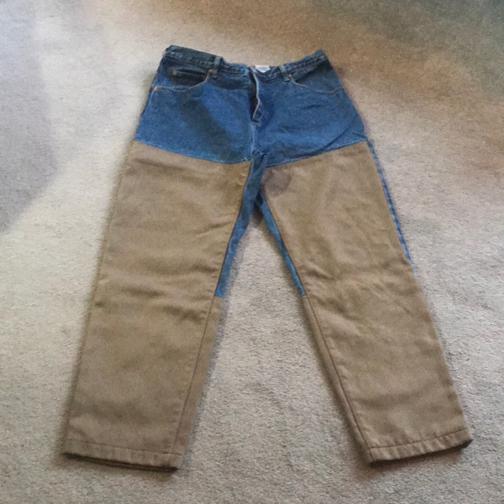 Columbia—Hunting/brush jeans.EUC